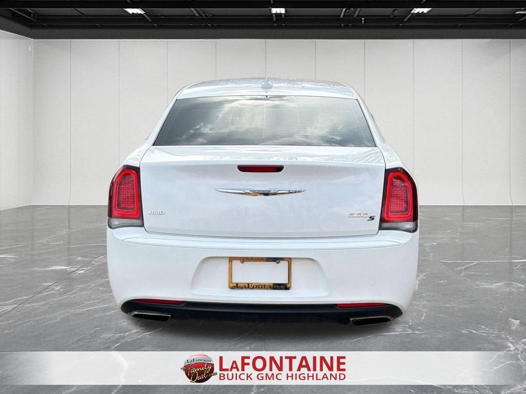 2018 Chrysler 300 300S