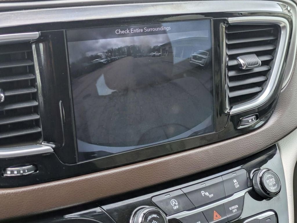 2018 Chrysler Pacifica Touring L Plus