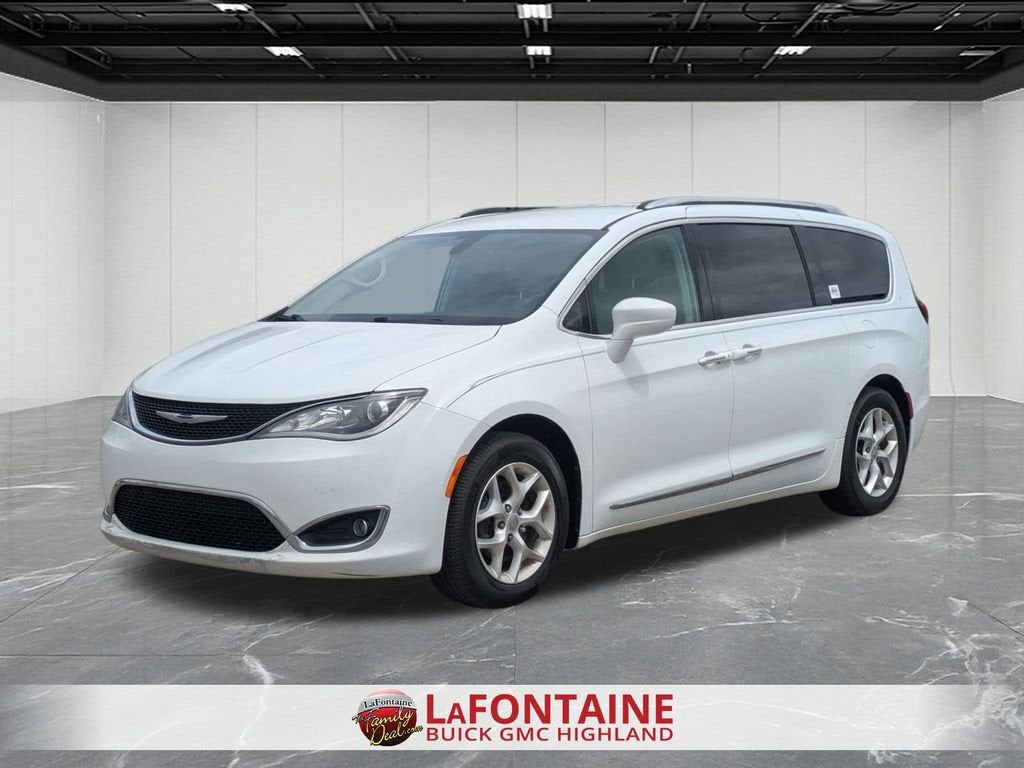 2018 Chrysler Pacifica Touring L Plus