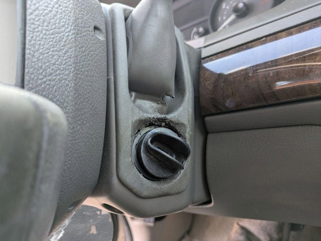 2010 Mercury Grand Marquis LS