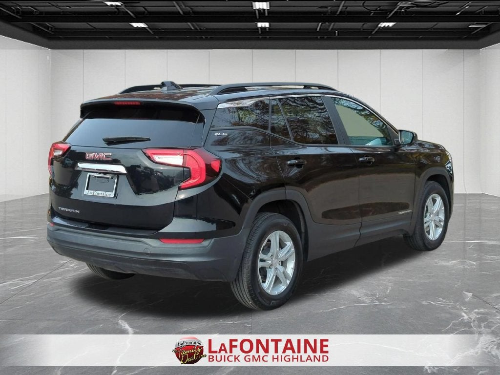 2024 GMC Terrain SLE