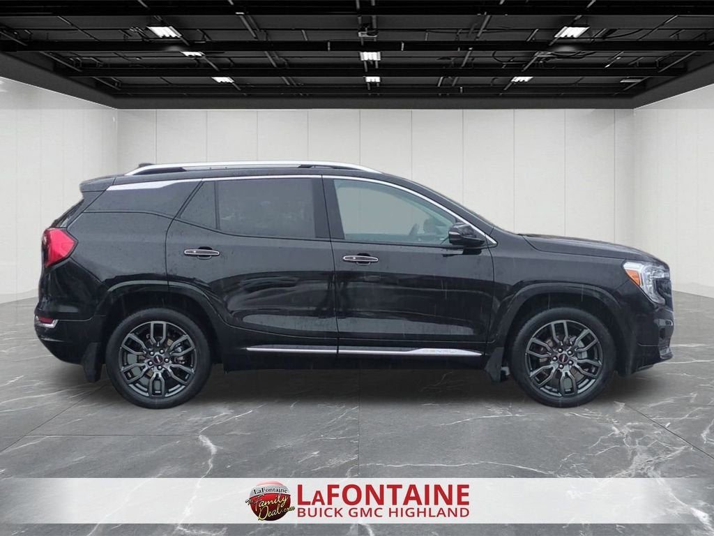 2023 GMC Terrain Denali