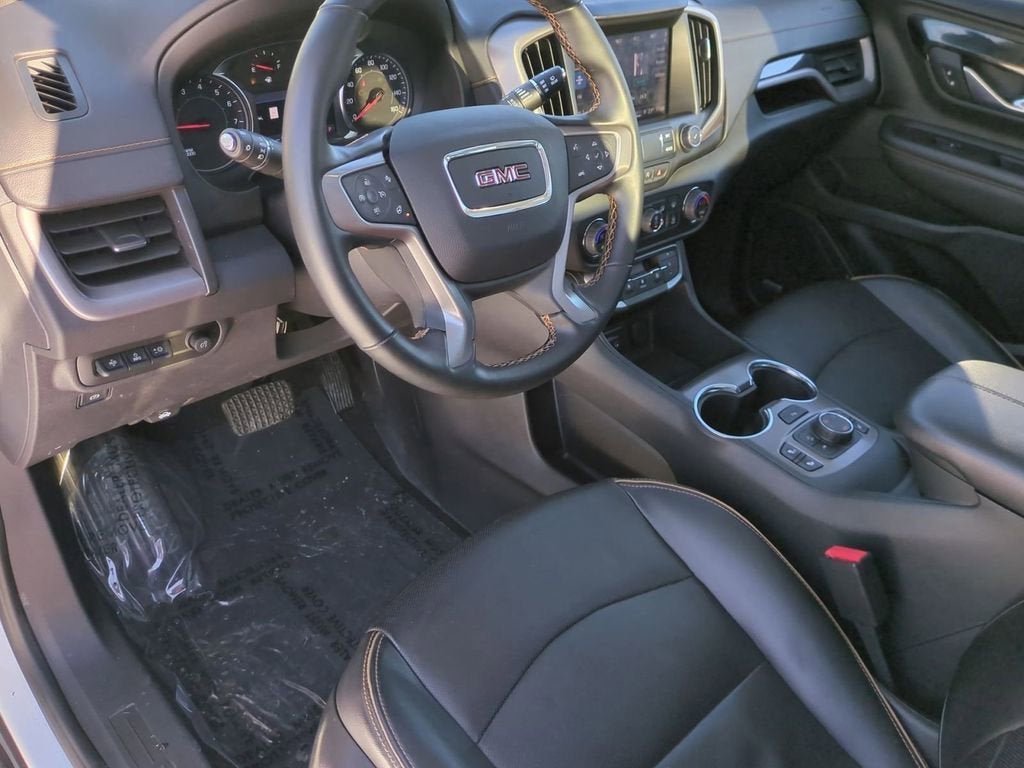 2023 GMC Terrain AT4