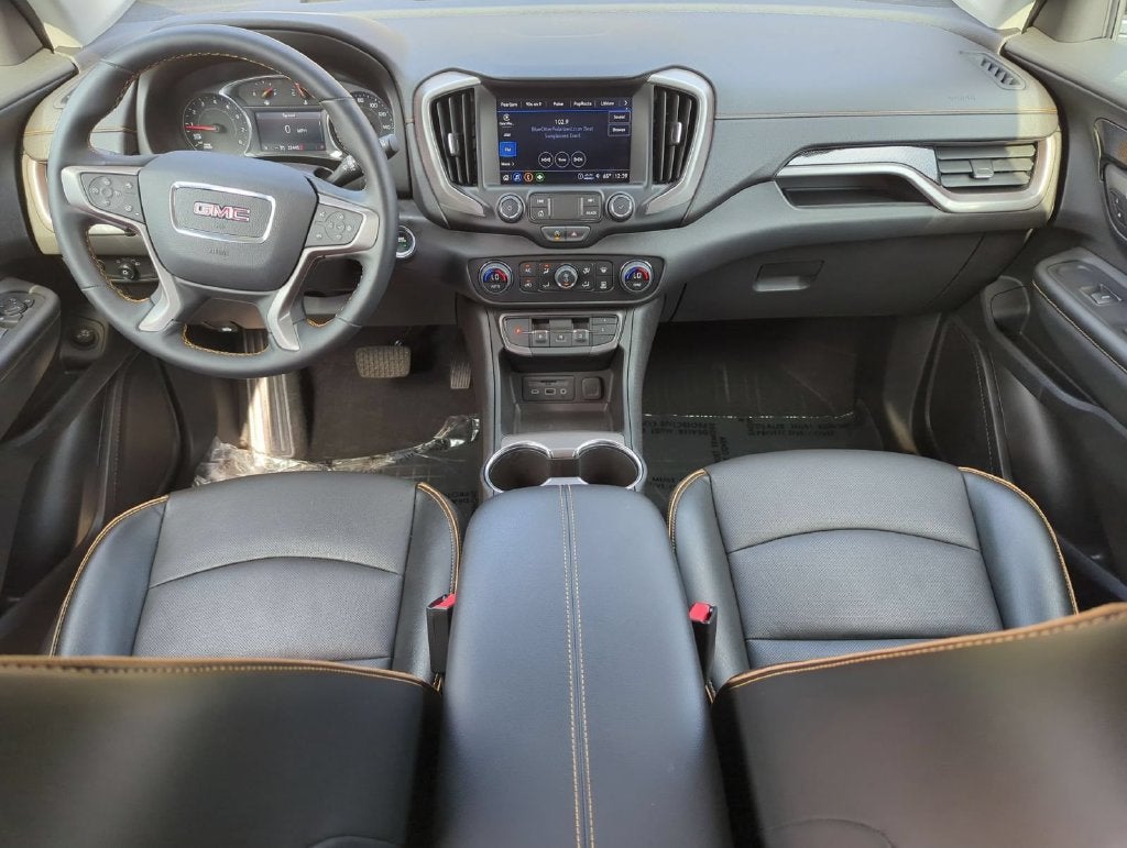 2024 GMC Terrain AT4