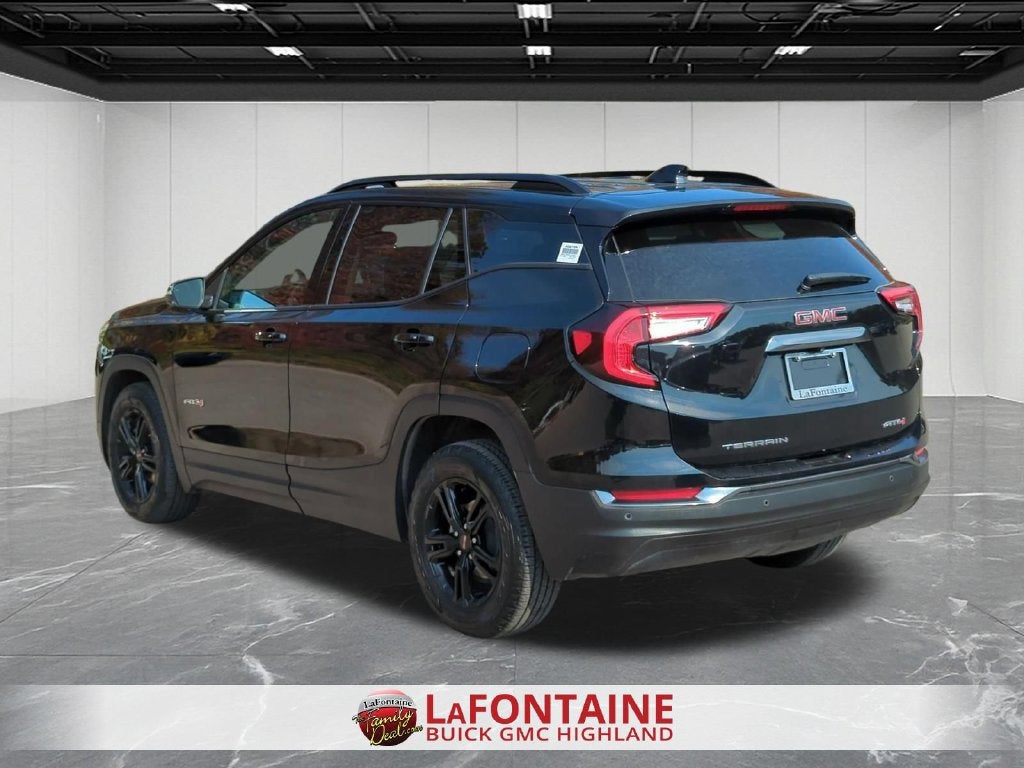 2024 GMC Terrain AT4
