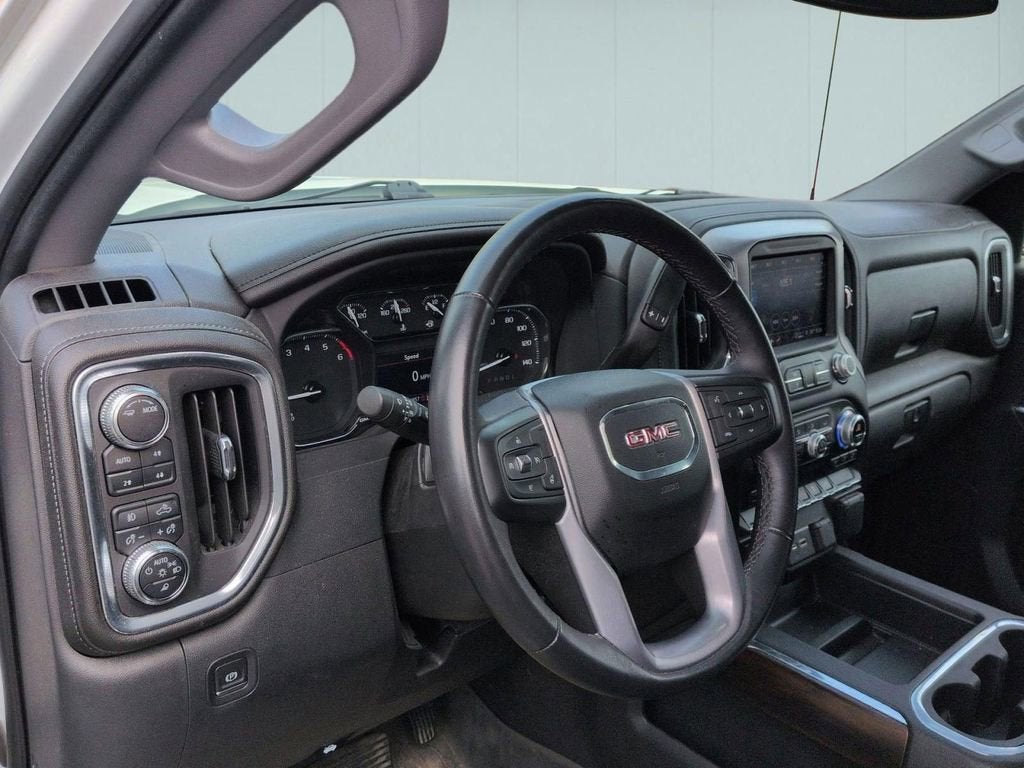2022 GMC Sierra 1500 Limited SLT