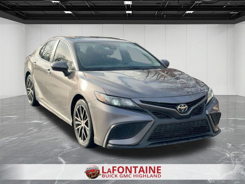 2021 Toyota Camry SE