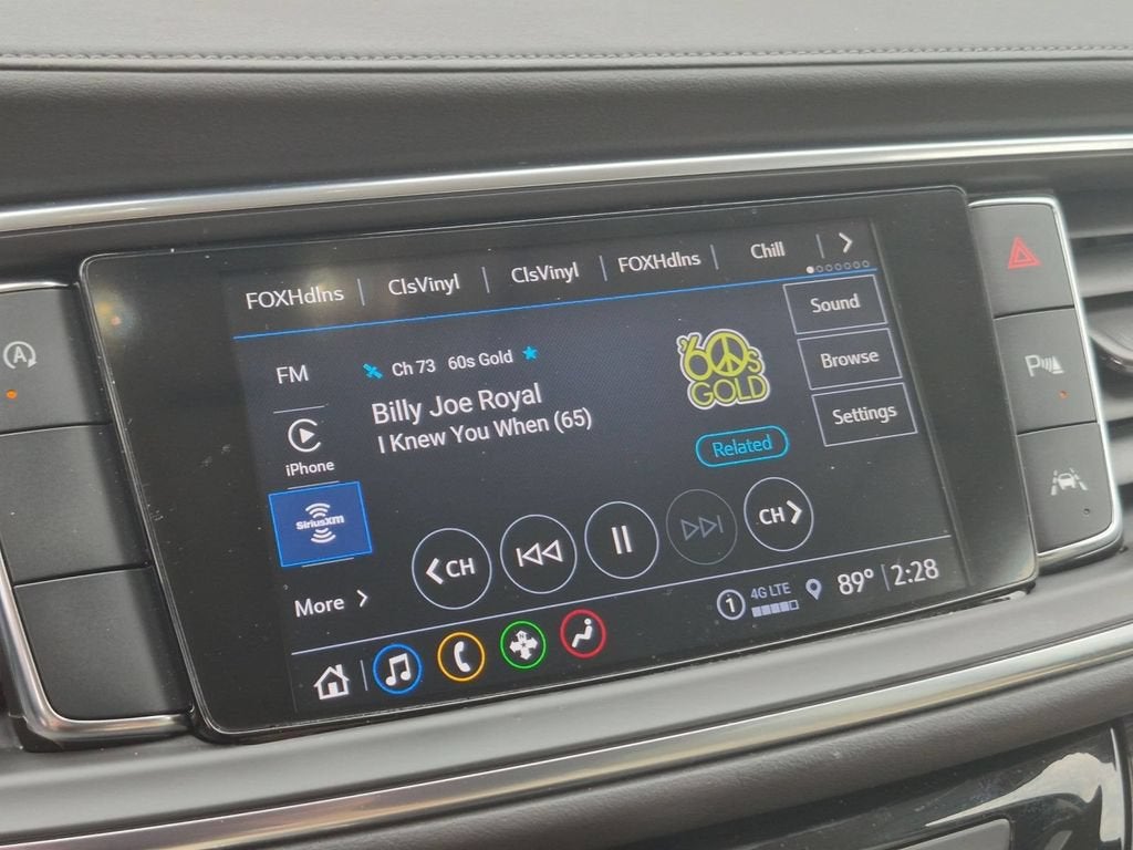2023 Buick Enclave Essence
