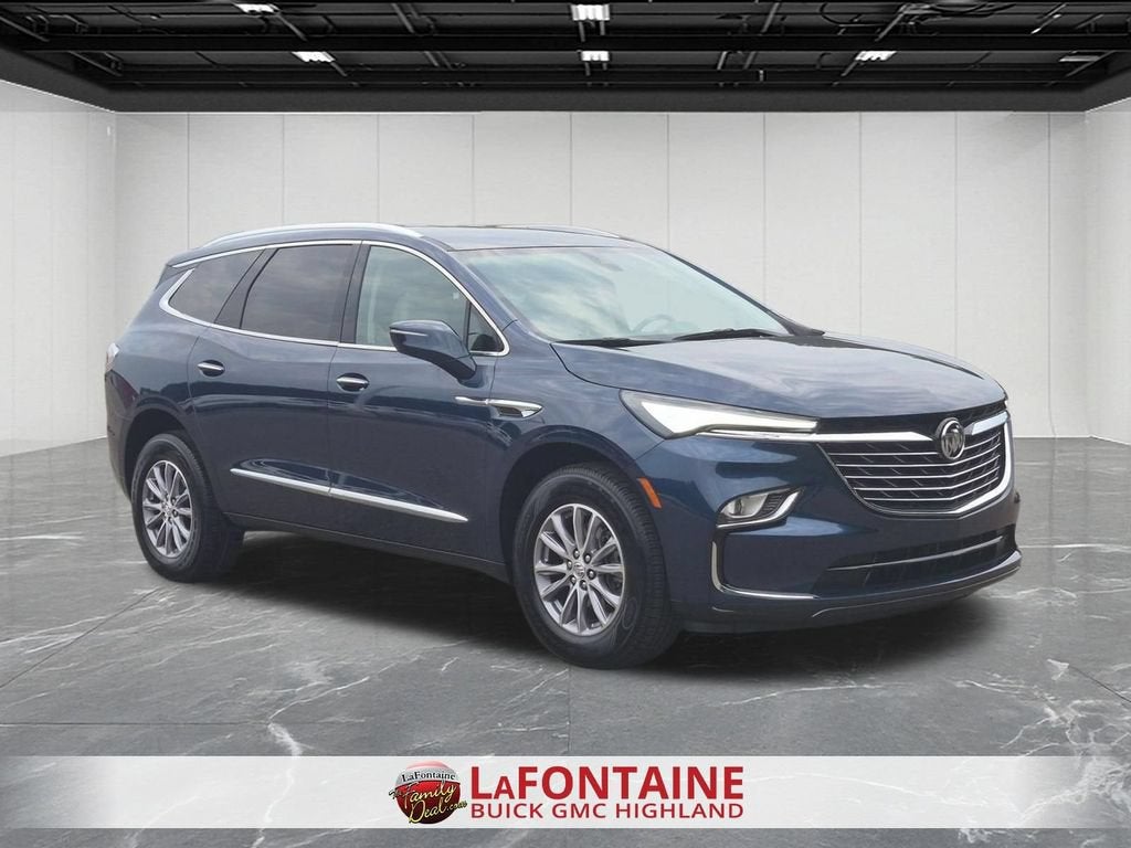 2023 Buick Enclave Essence