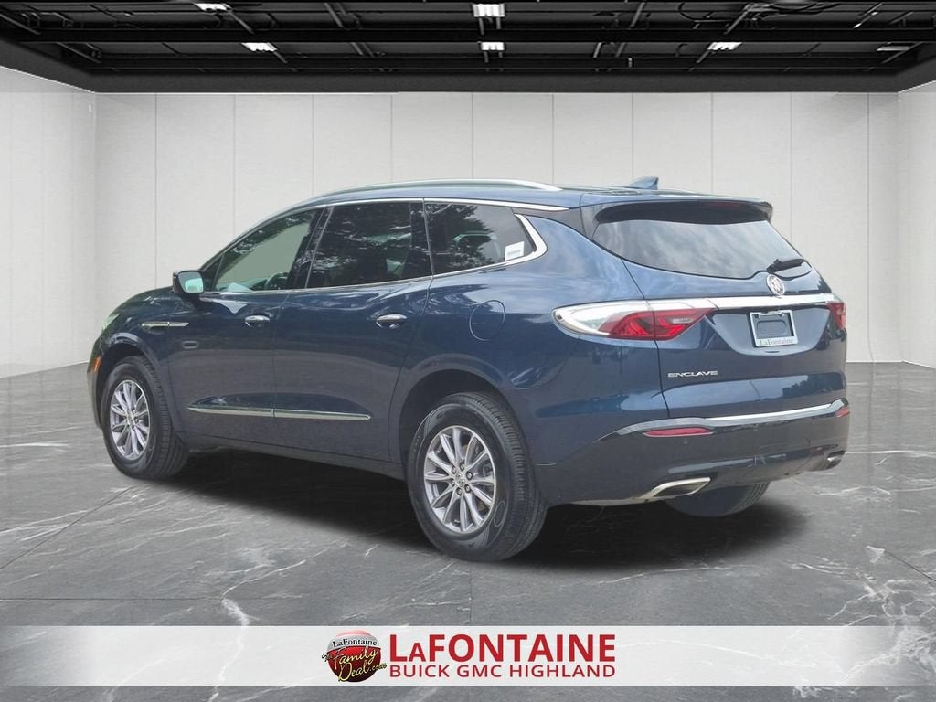 2023 Buick Enclave Essence