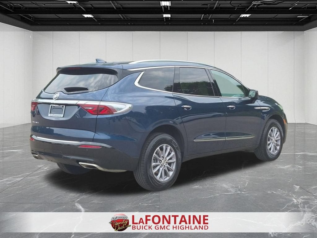 2023 Buick Enclave Essence