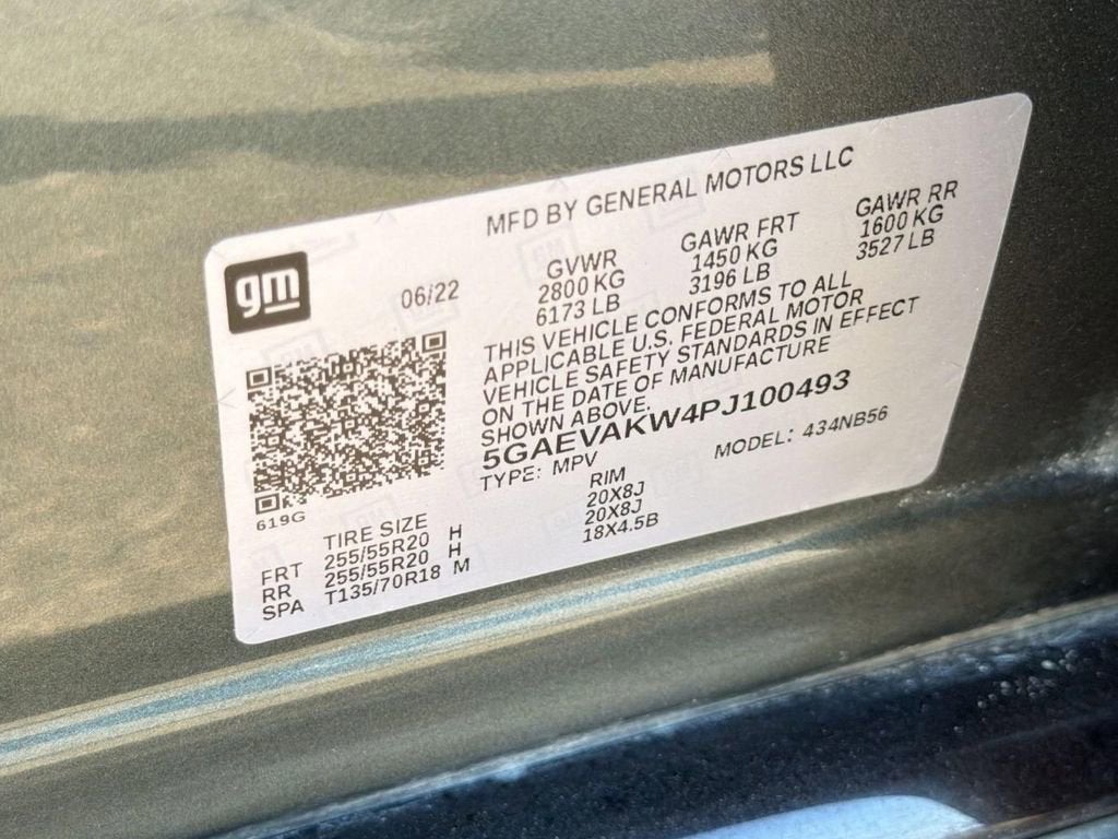 2023 Buick Enclave Essence