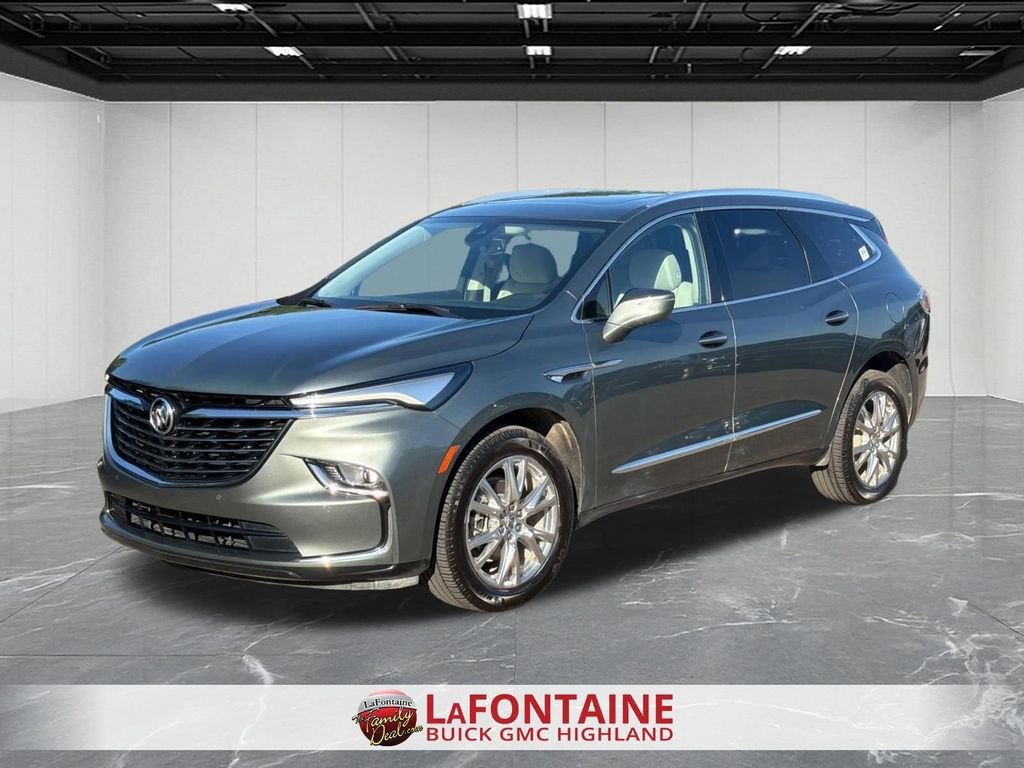 2023 Buick Enclave Essence