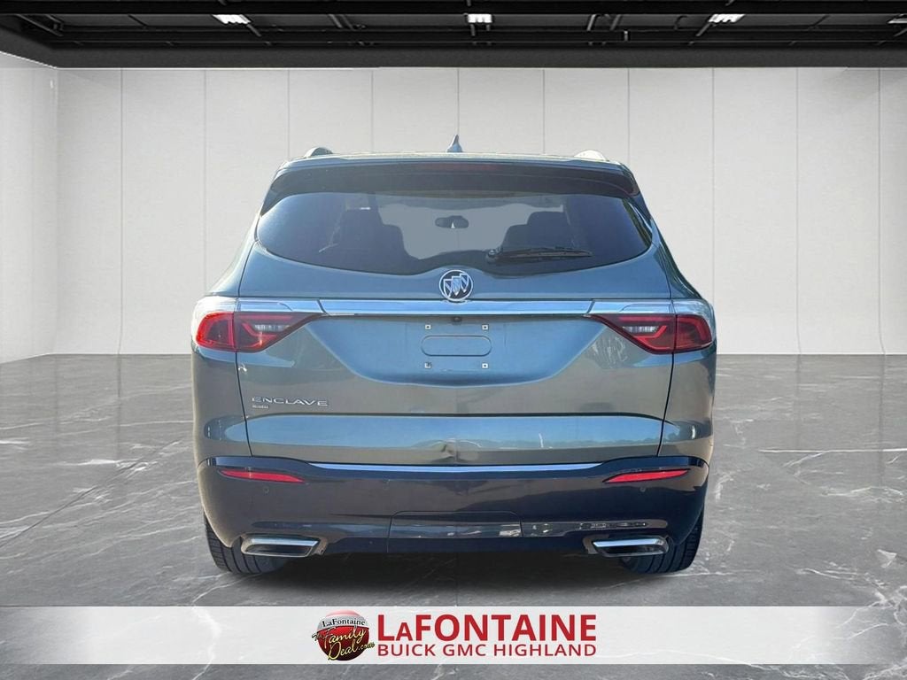 2023 Buick Enclave Essence