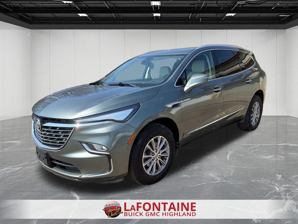 2023 Buick Enclave Essence