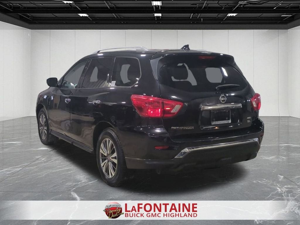 2020 Nissan Pathfinder SL