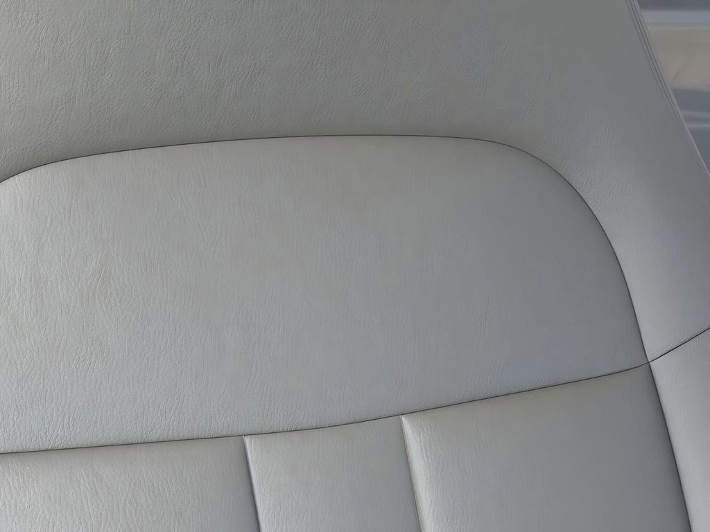 2025 GMC Savana Cutaway 3500 1WT