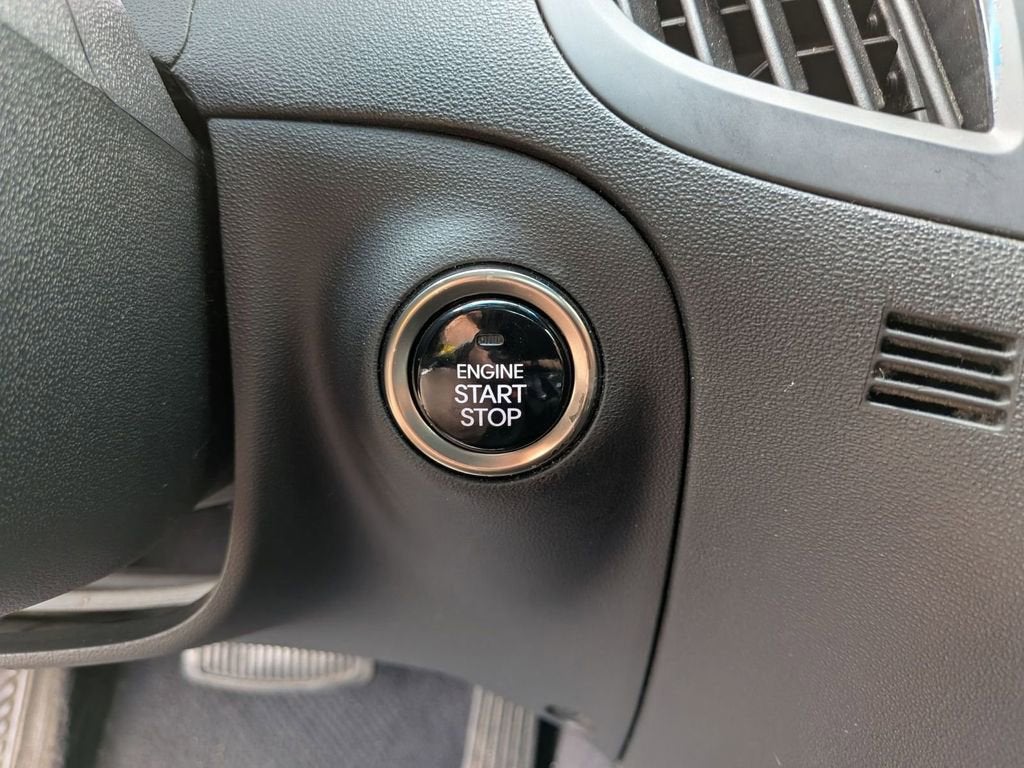 2016 Hyundai Genesis Coupe 3.8 Base