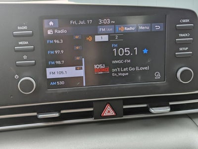2023 Hyundai Elantra SE