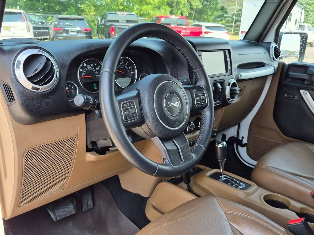 2016 Jeep Wrangler Unlimited Sahara