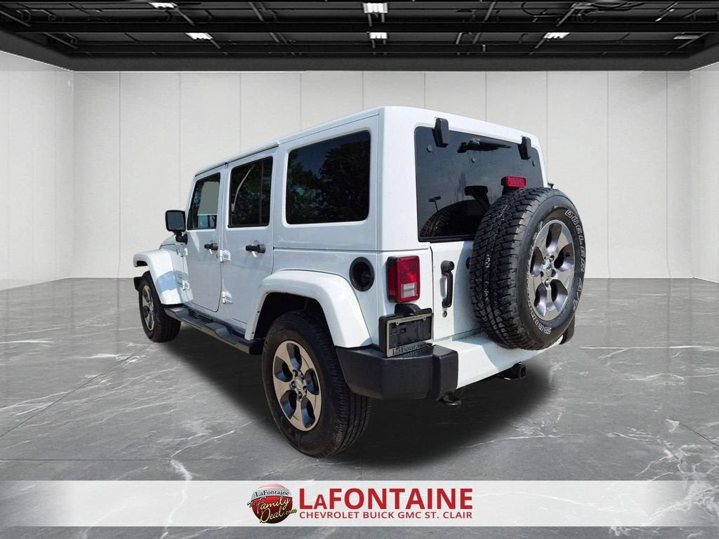2016 Jeep Wrangler Unlimited Sahara