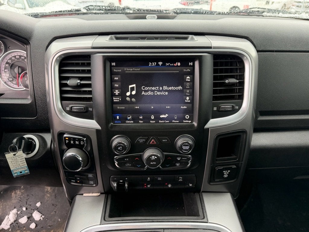 2021 RAM 1500 Classic SLT