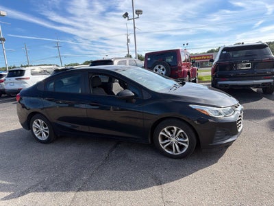 2019 Chevrolet Cruze LS