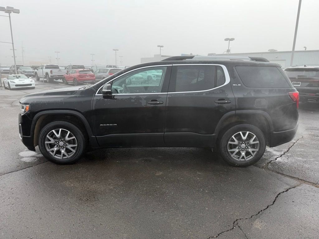 2023 GMC Acadia SLE
