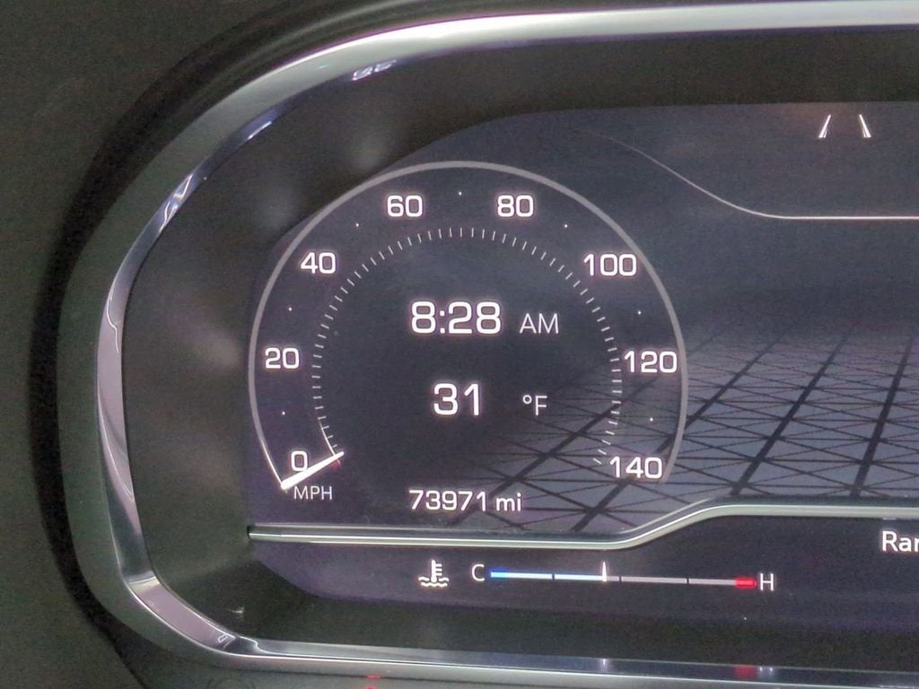 2022 GMC Yukon XL SLE