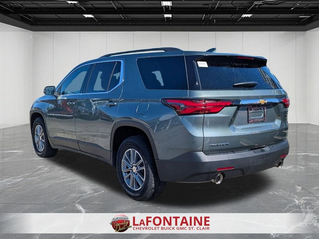 2023 Chevrolet Traverse LT Cloth