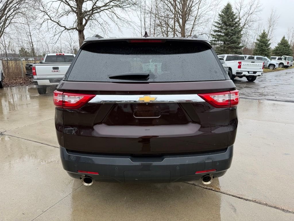 2020 Chevrolet Traverse LT Cloth