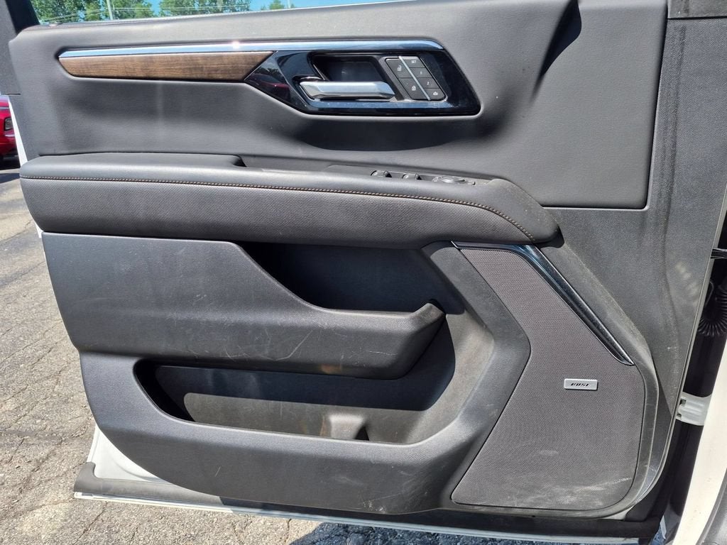2025 Chevrolet Suburban High Country