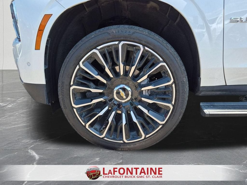 2025 Chevrolet Suburban High Country