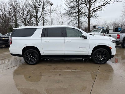 2023 Chevrolet Suburban LT