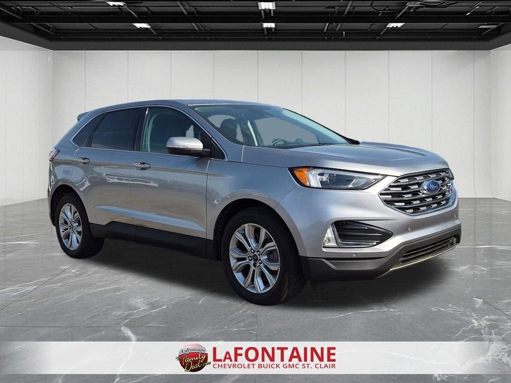 2022 Ford Edge Titanium