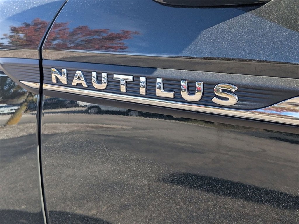 2023 Lincoln Nautilus Standard