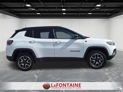 2025 Jeep Compass Trailhawk 4x4
