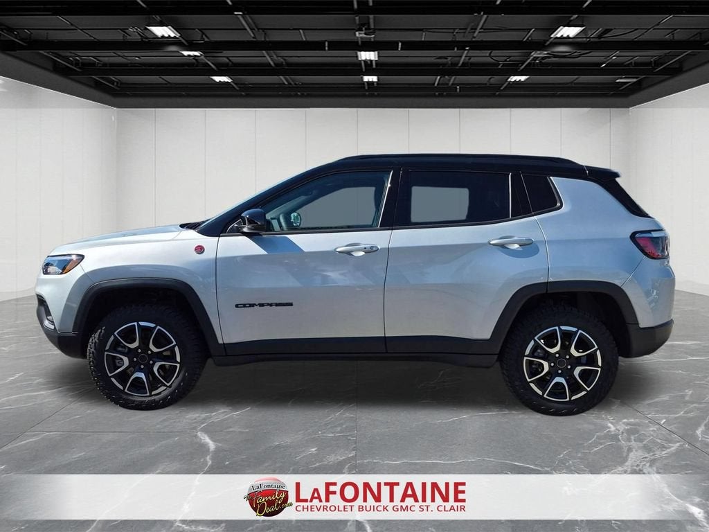 2025 Jeep Compass Trailhawk
