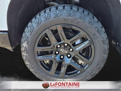 2022 Chevrolet Silverado 1500 Custom Trail Boss