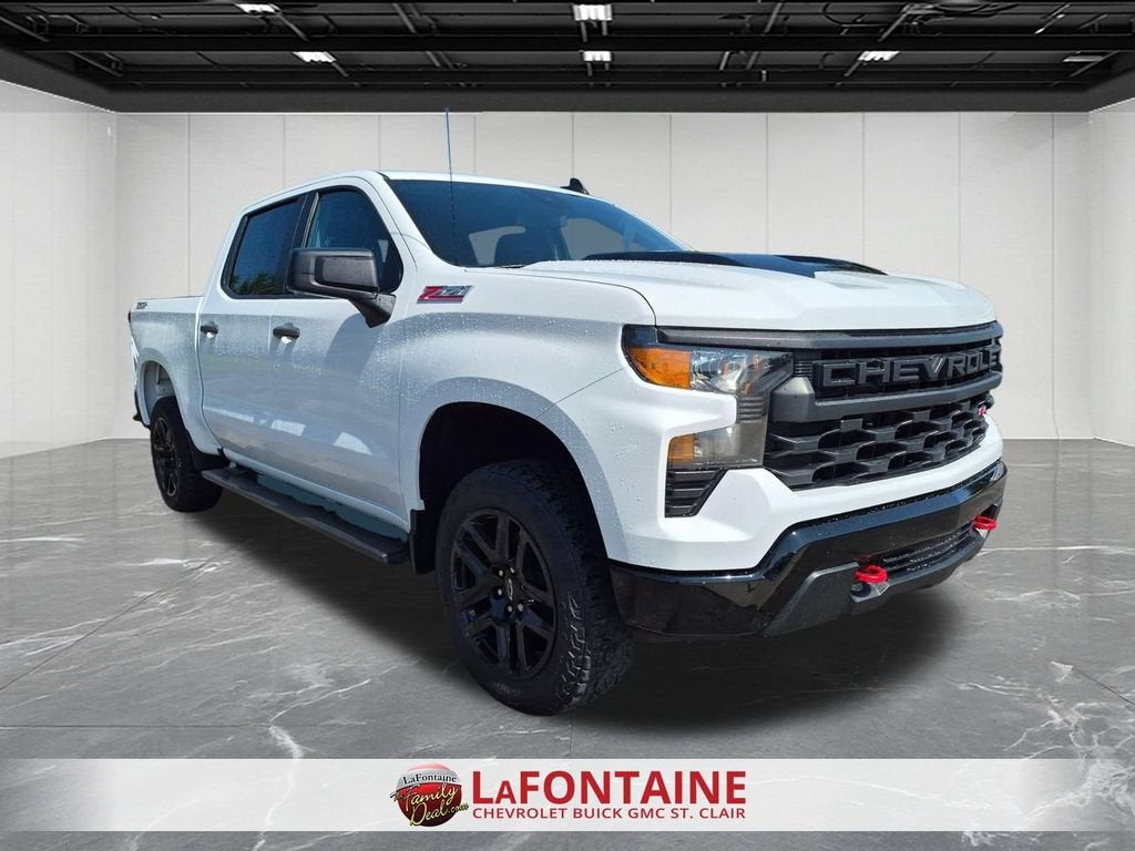 2022 Chevrolet Silverado 1500 Custom Trail Boss