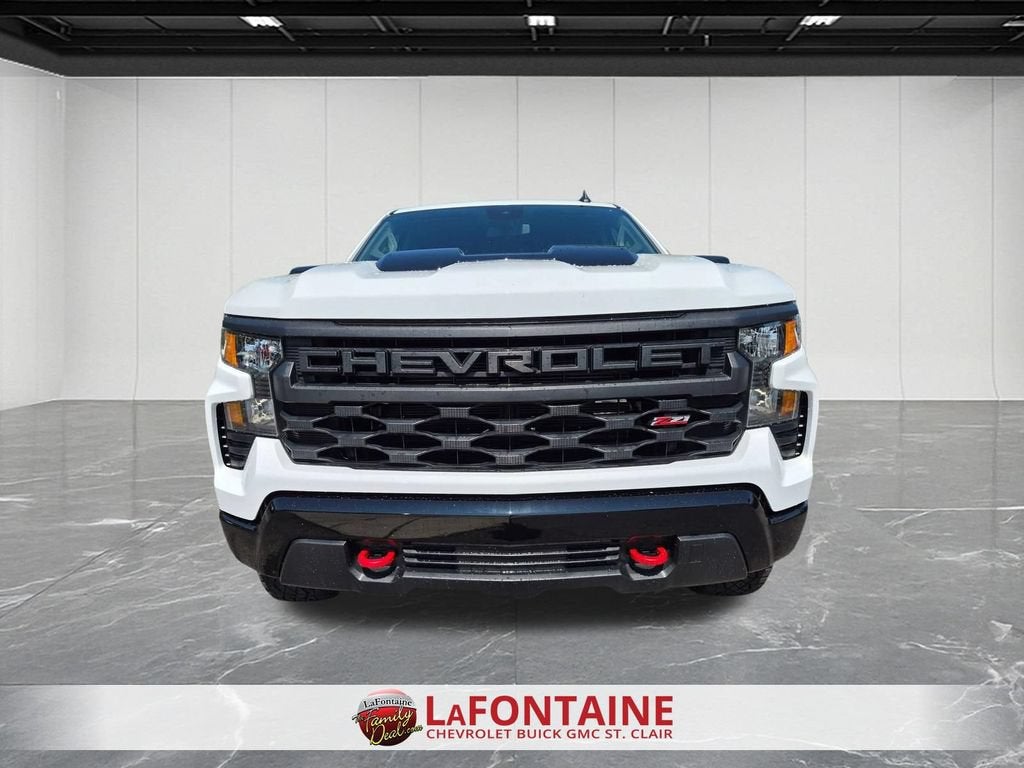 2022 Chevrolet Silverado 1500 Custom Trail Boss
