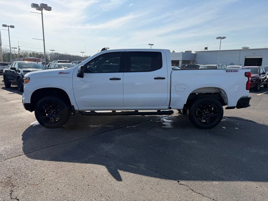2022 Chevrolet Silverado 1500 Custom Trail Boss