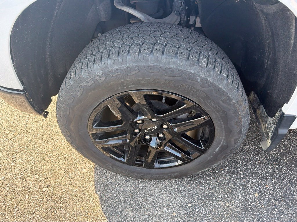 2024 Chevrolet Silverado 1500 Custom Trail Boss