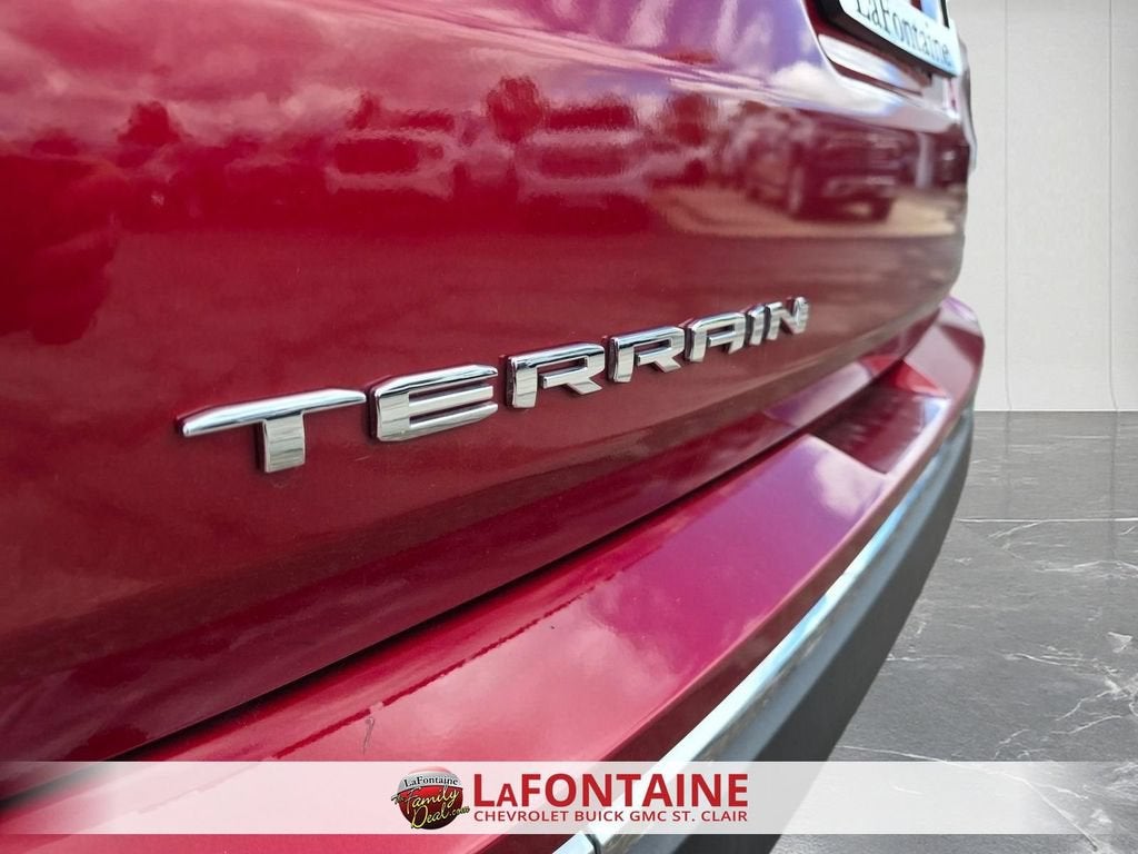 2023 GMC Terrain SLT