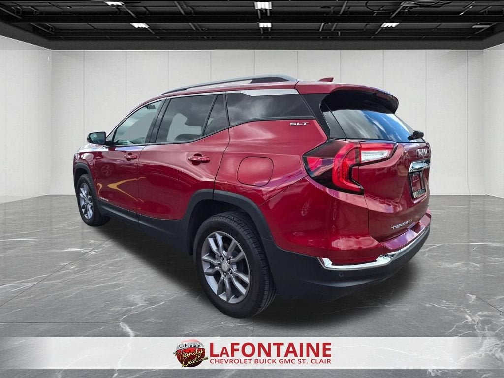 2023 GMC Terrain SLT