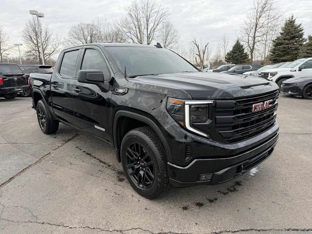 2025 GMC Sierra 1500 Elevation