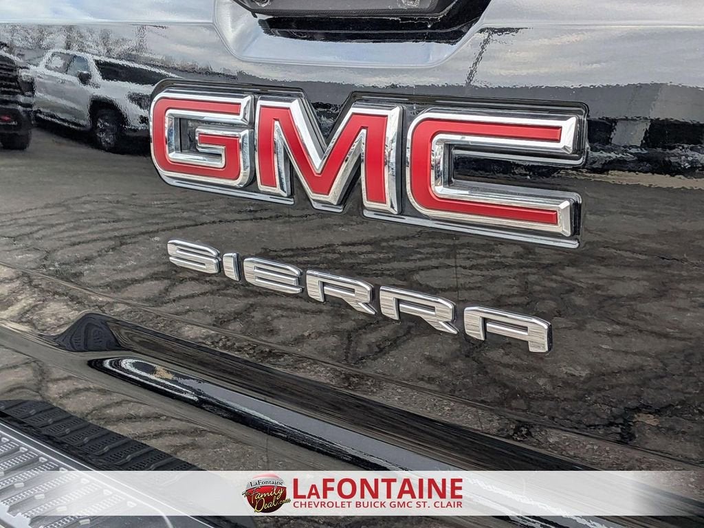 2025 GMC Sierra 1500 Elevation