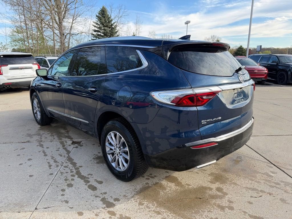 2023 Buick Enclave Essence