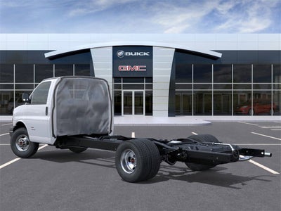 2025 GMC Savana Cutaway 3500 1WT