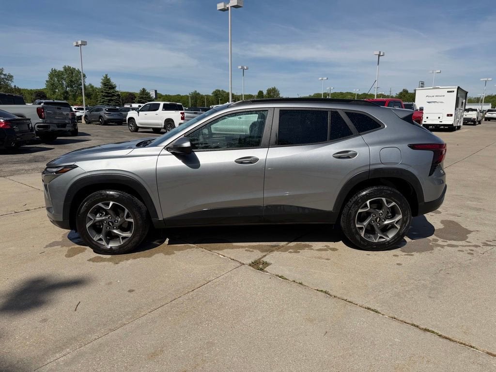 2024 Chevrolet Trax LT
